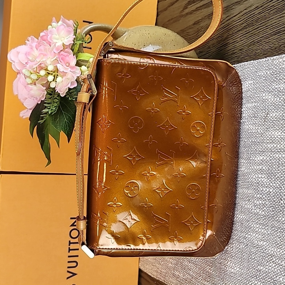 Louis Vuitton Thompson Bag